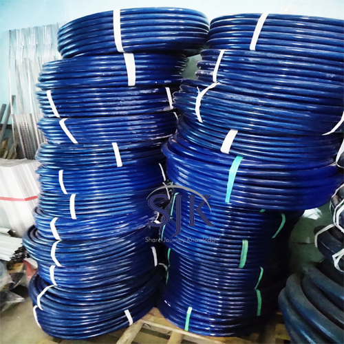 Ống nước nhựa mềm