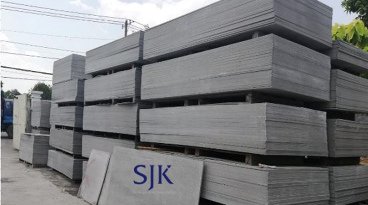Giải Pháp Xây Dựng Mùa Mưa Hiệu Quả Với Cemboard – Lựa Chọn Tối Ưu Từ Vật Tư SJK