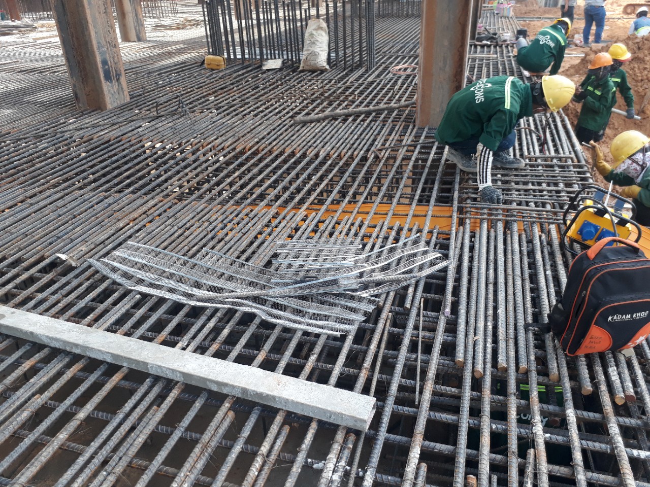 lưới chắn mạch ngừng bêtông