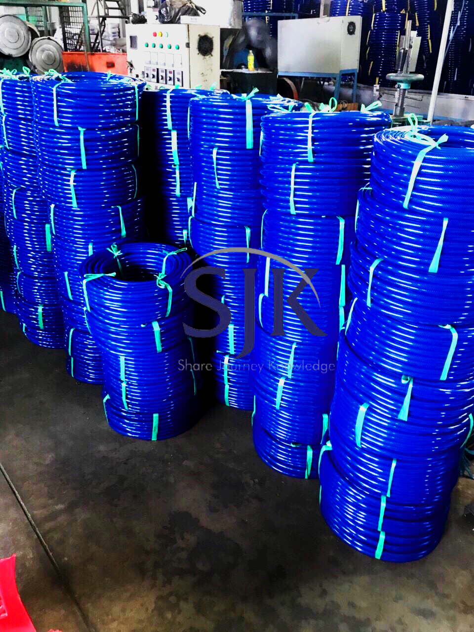 Ống nước nhựa mềm