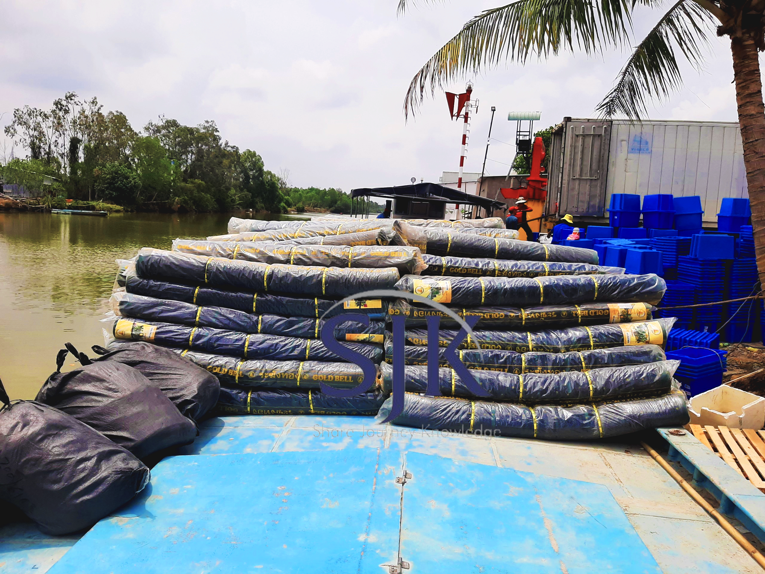LƯỚI CHE NẮNG AO TÔM XUẤT SỨ THÁI LAN