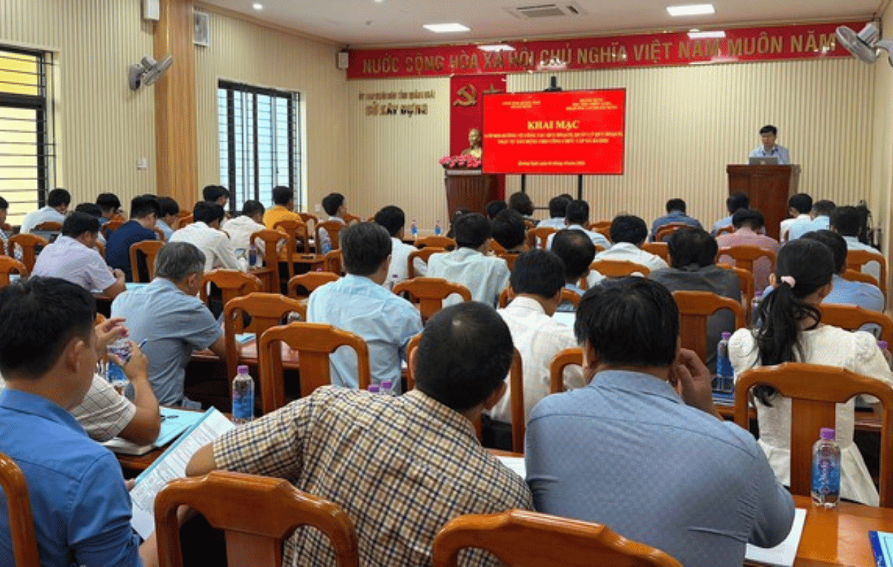 Sáng 1/10, Sở Xây dựng Quảng Ngãi tập huấn chuyên môn về quy hoạch, quản lý xây dựng cho cấp xã