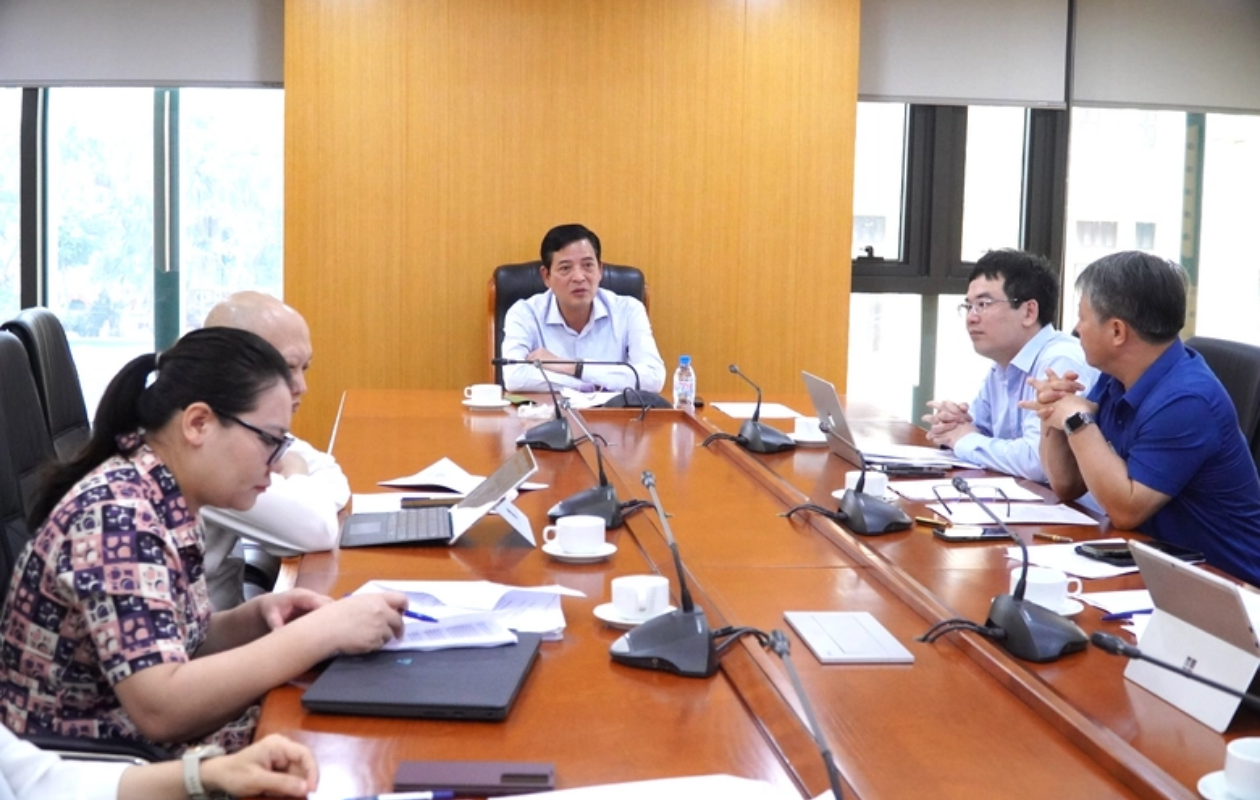 Thứ trưởng Bùi Xuân Dũng: Sớm hoàn thiện Nghị định về năng lực hoạt động xây dựng