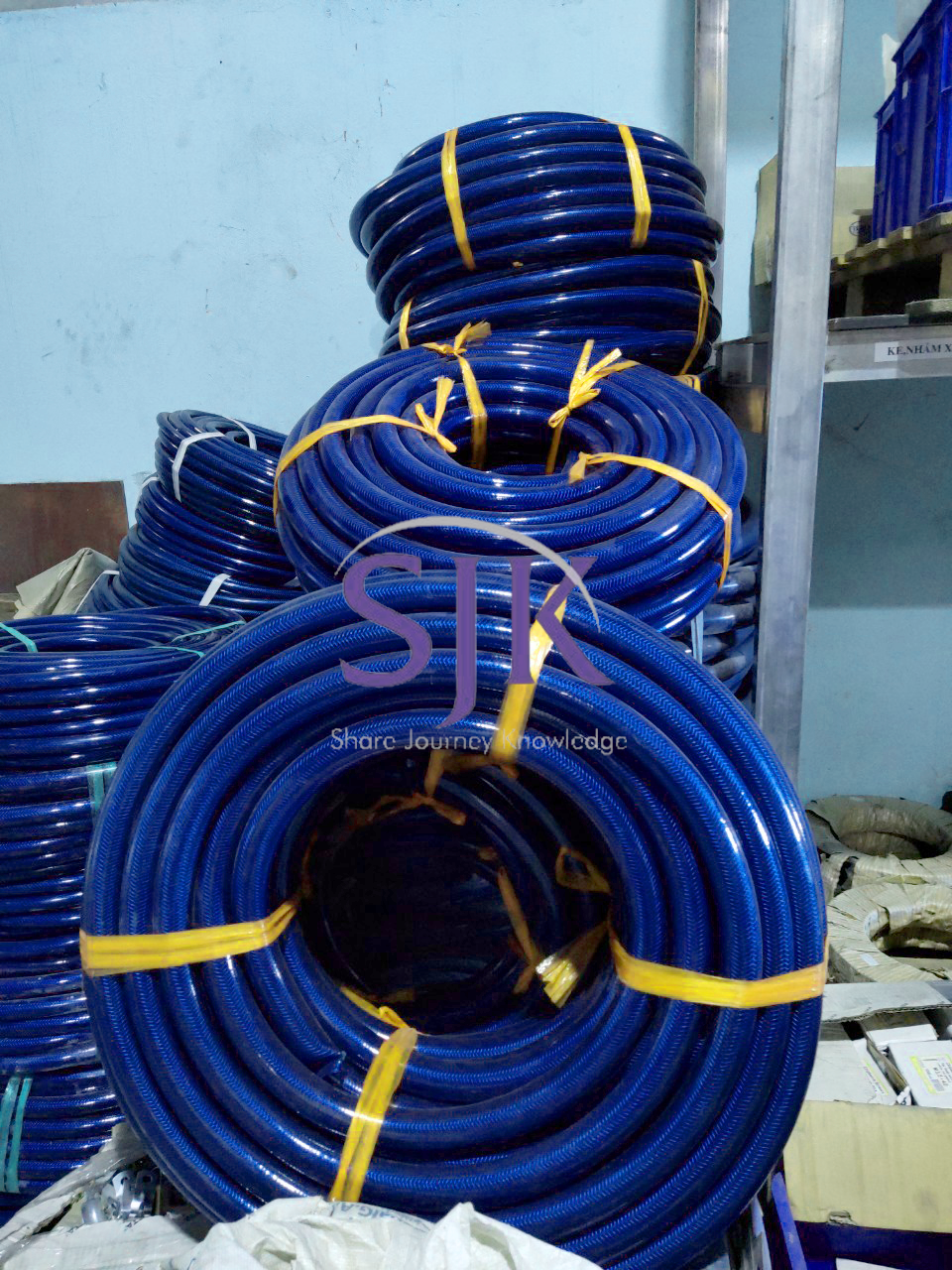 Ống nước nhựa mềm